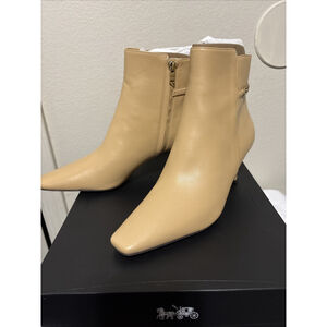 Coach Women’s Rebecca Buckle Kitten-Heel Leather Booties, Tan Leather, 11B Nib